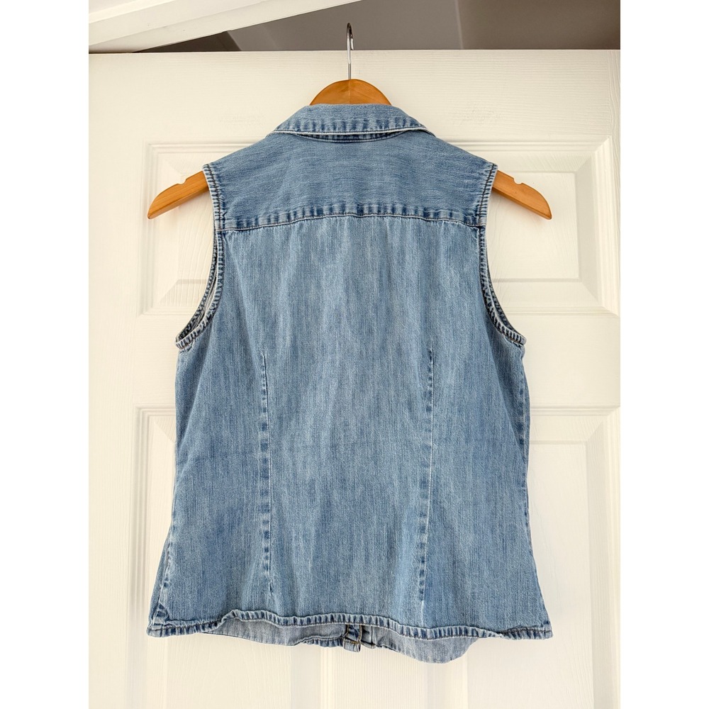 VTG 90s Denim Sleeveless Button Down Shirt Womens Mom Fashion Cowgirl Chic - Picture 3 of 3